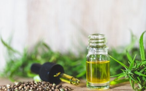 Non siamo d'accordo con la proposta della Commissione UE - un divieto dell'uso dell'estratto natural Non siamo d'accordo con la proposta della Commissione UE - un divieto dell'uso dell'estratto natural